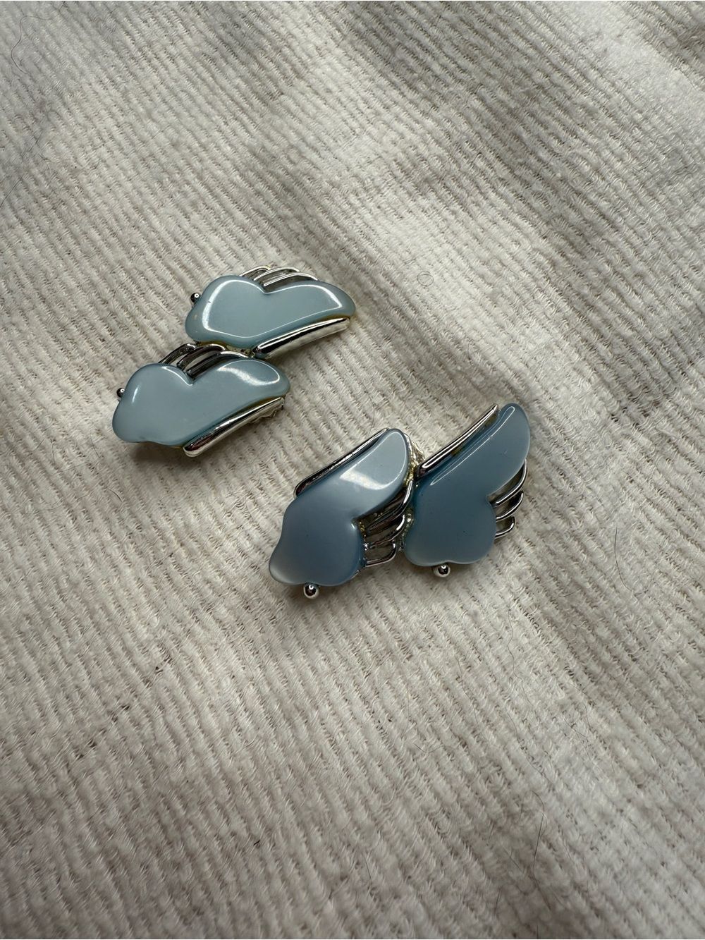 Vintage Lucite Baby Blue and Silver Wing Clip-ons Earrings Cottagecore